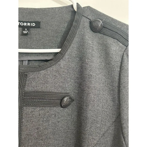 Torrid Womens Blazer 1X Gray Military Style Jacket Cropped Casual  Fall - Picture 5 of 8
